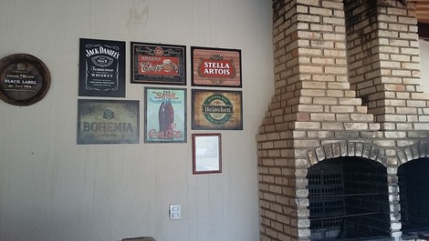 Deck e churrasqueiras