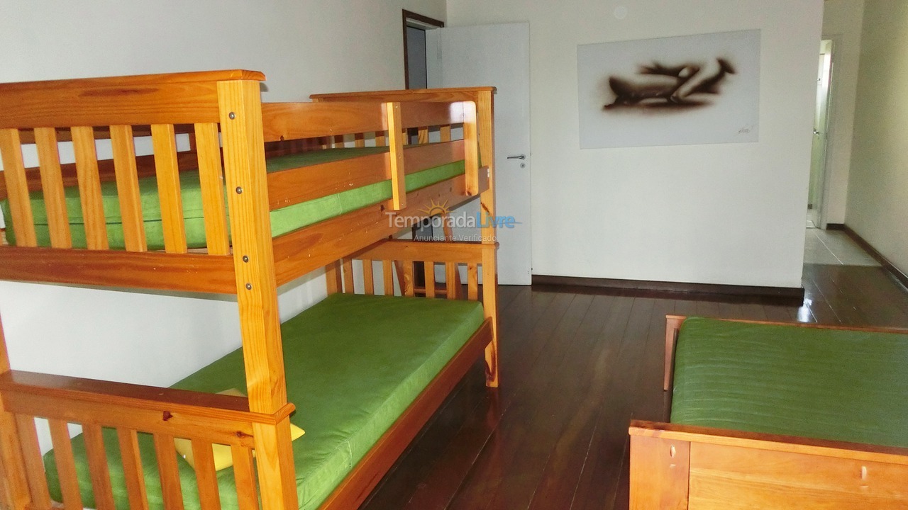 Casa para aluguel de temporada em Cabo Frio (Peró)