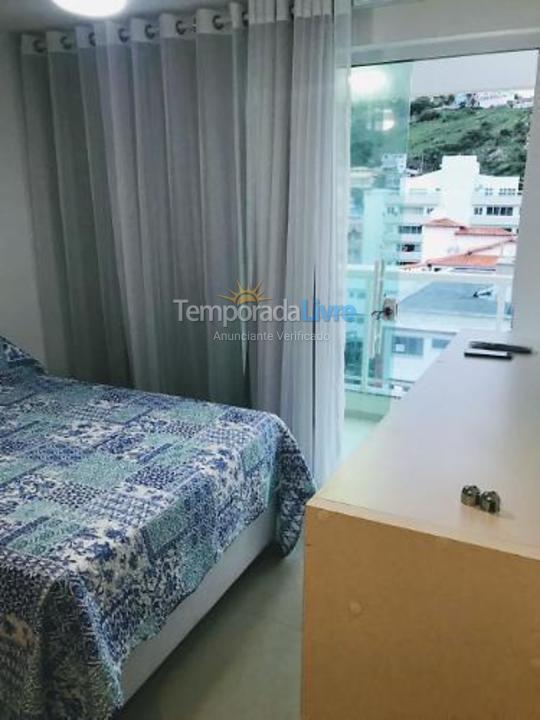 Apartamento para aluguel de temporada em Arraial do Cabo (Prainha)
