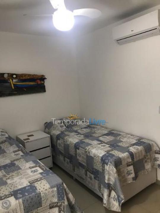 Apartamento para aluguel de temporada em Arraial do Cabo (Prainha)