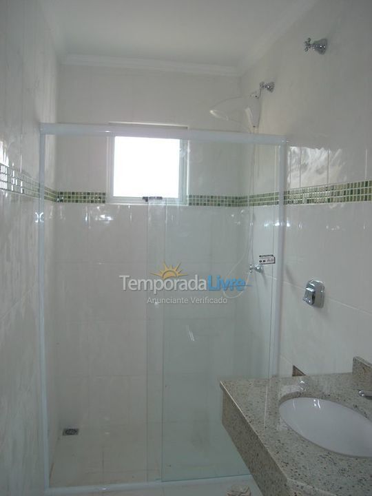 Casa para alquiler de vacaciones em Guaratuba (Nereidas)