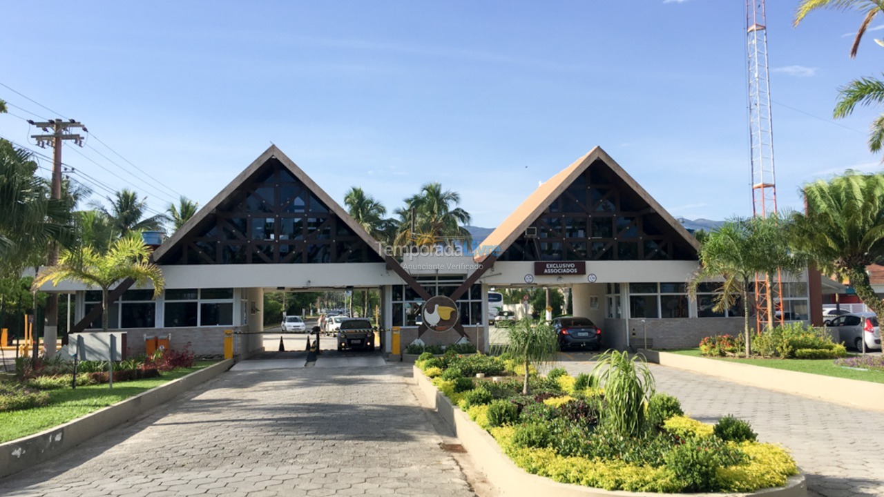 Casa para alquiler de vacaciones em Bertioga (Condominio Morada da Praia)