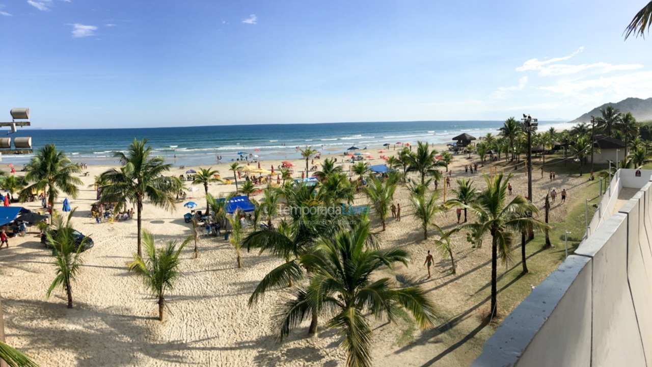 Casa para alquiler de vacaciones em Bertioga (Condominio Morada da Praia)