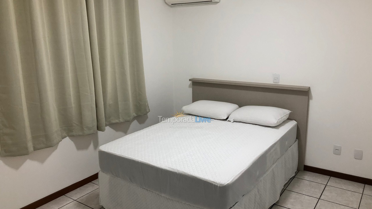 Apartment for vacation rental in Itapema (Centro)