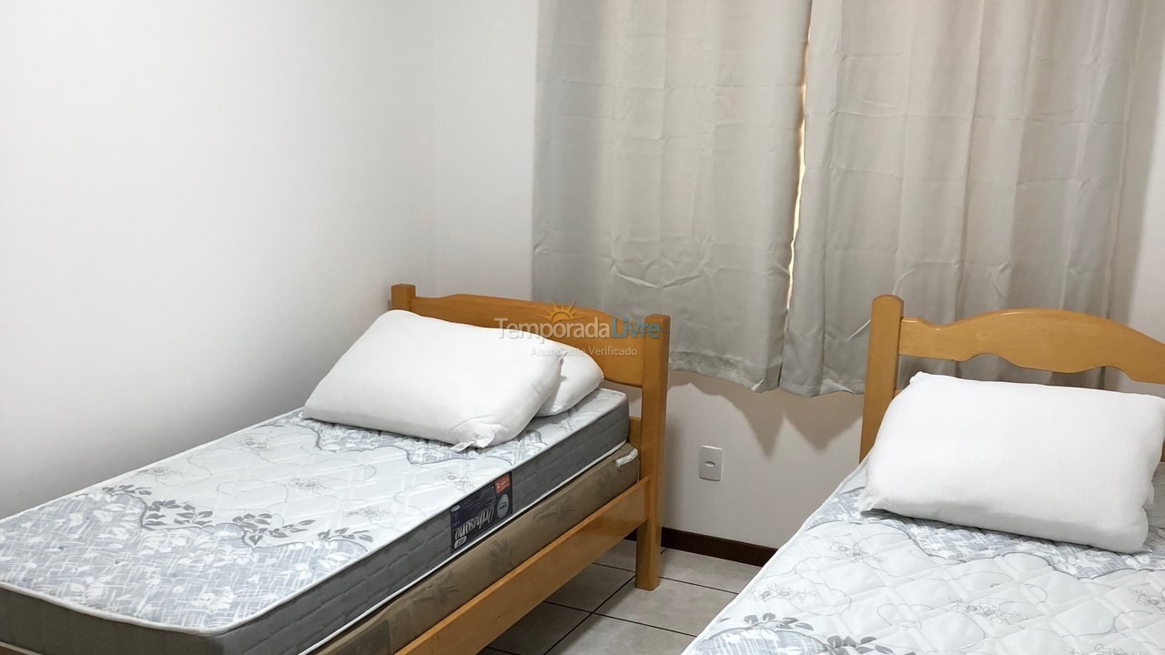 Apartment for vacation rental in Itapema (Centro)