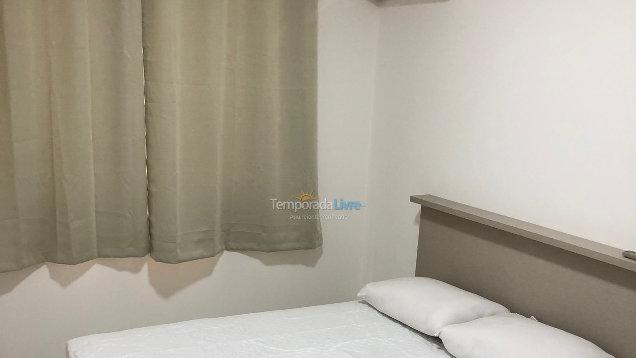 Apartment for vacation rental in Itapema (Centro)