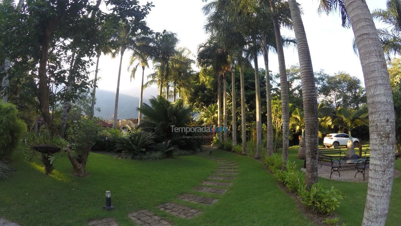 Casa para alquiler de vacaciones em São Sebastião (Maresias)