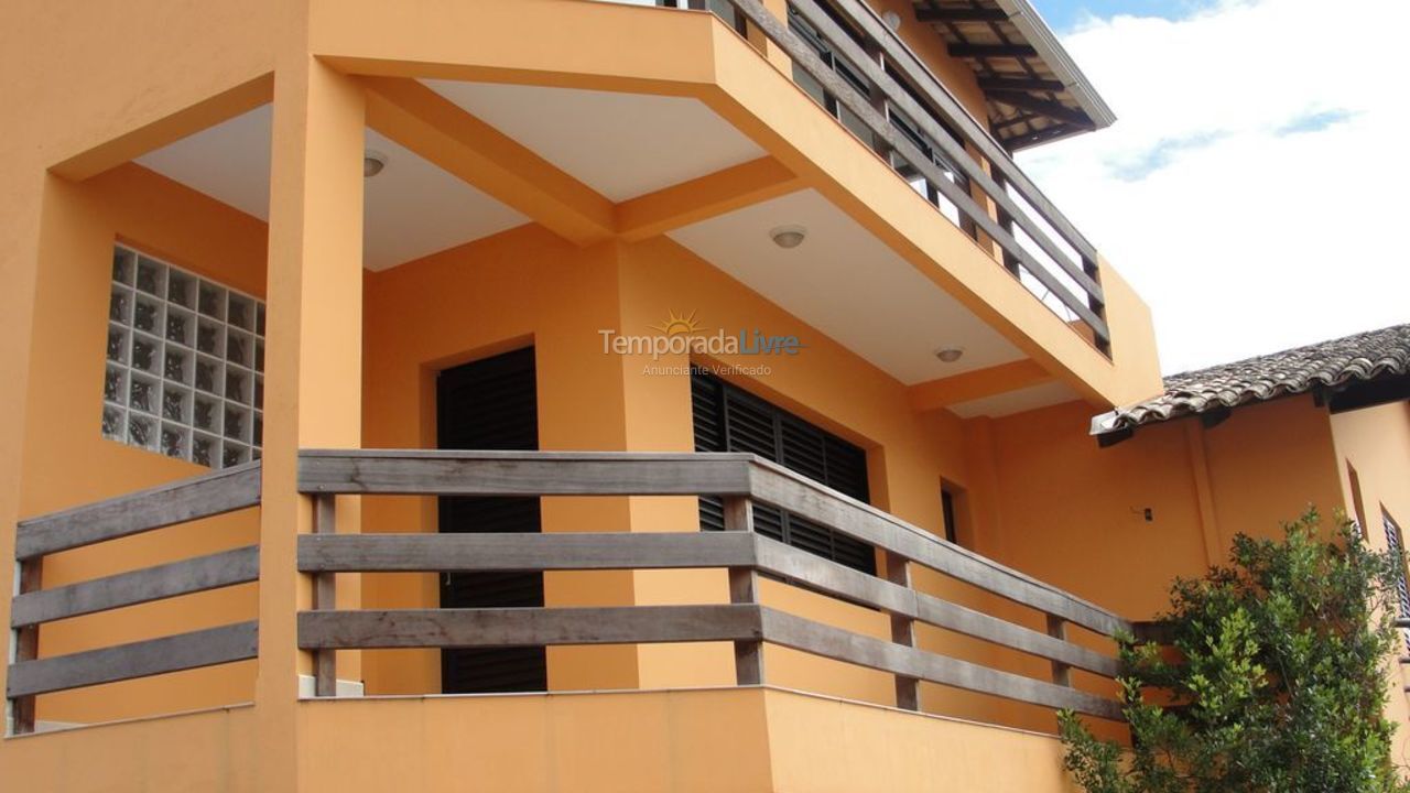 Casa para aluguel de temporada em Itapoá (Balneário Imperador)