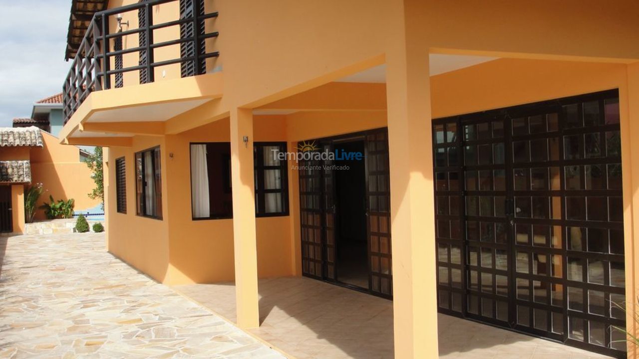 Casa para aluguel de temporada em Itapoá (Balneário Imperador)