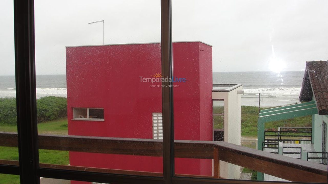 Casa para aluguel de temporada em Itapoá (Balneário Imperador)