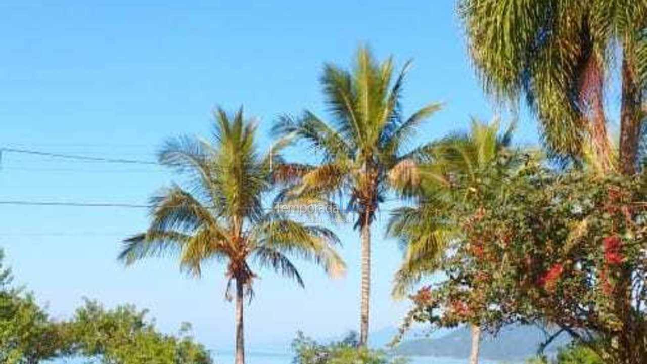Casa para aluguel de temporada em Ubatuba (Lagoinha)