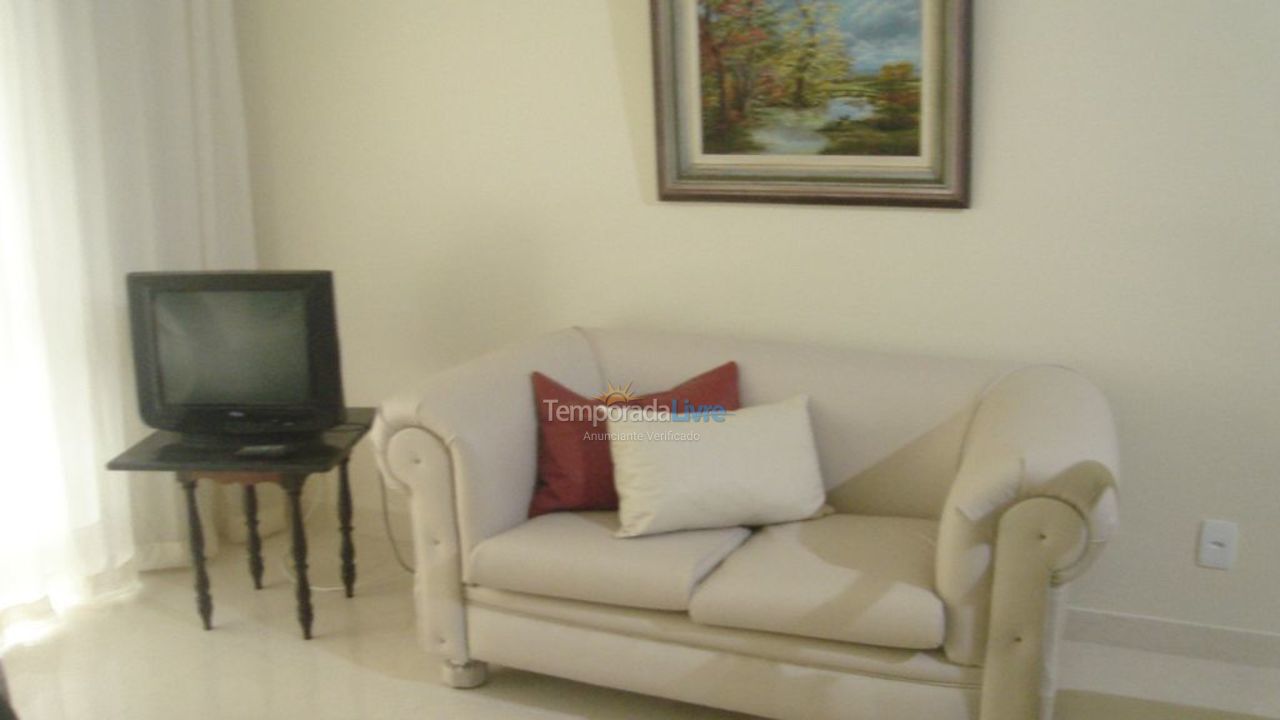 Apartamento para alquiler de vacaciones em Cabo Frio (Praia do Forte)