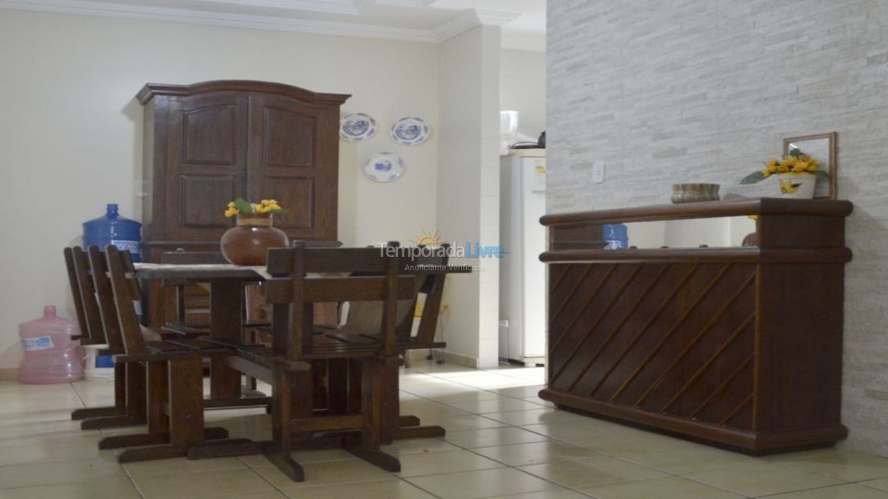 Apartamento para alquiler de vacaciones em Cabo Frio (Praia do Forte)