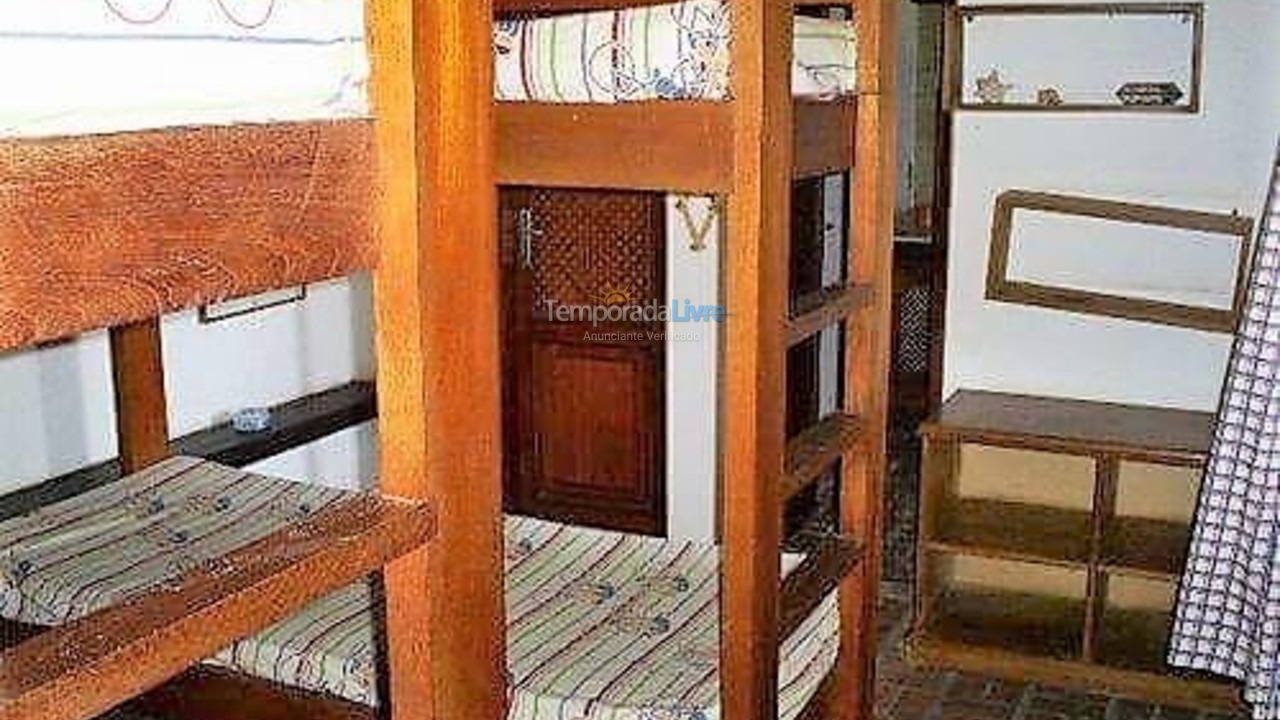 Casa para aluguel de temporada em Arraial do Cabo (Praia Grande)