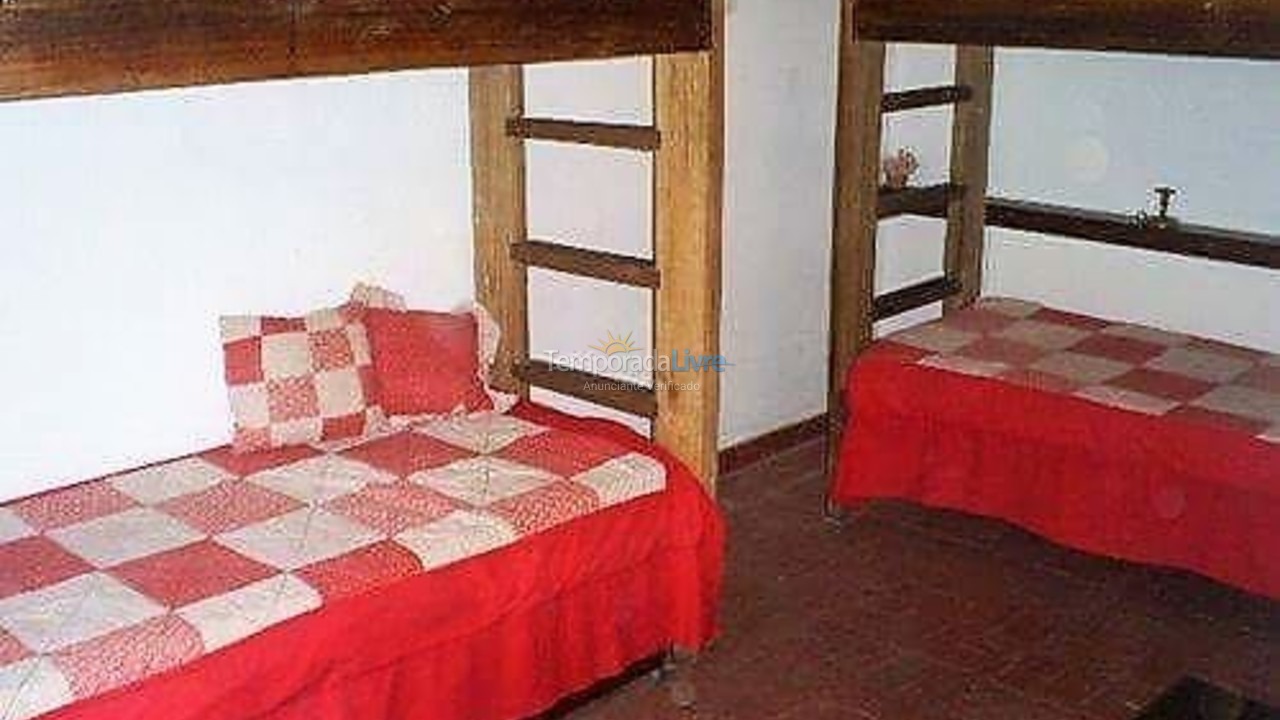 Casa para aluguel de temporada em Arraial do Cabo (Praia Grande)