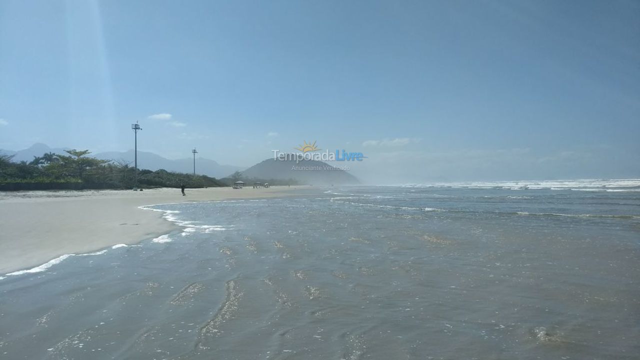 House for vacation rental in Bertioga (Praia de Guaratuba)