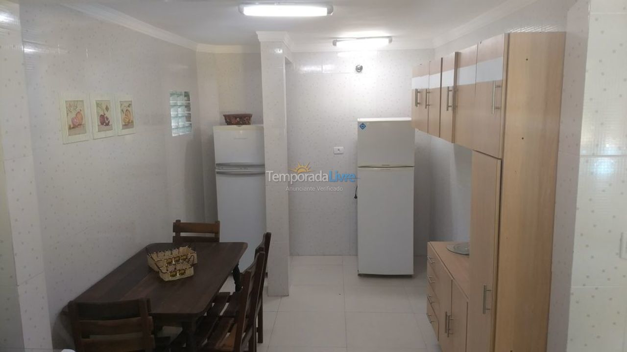 House for vacation rental in Bertioga (Praia de Guaratuba)