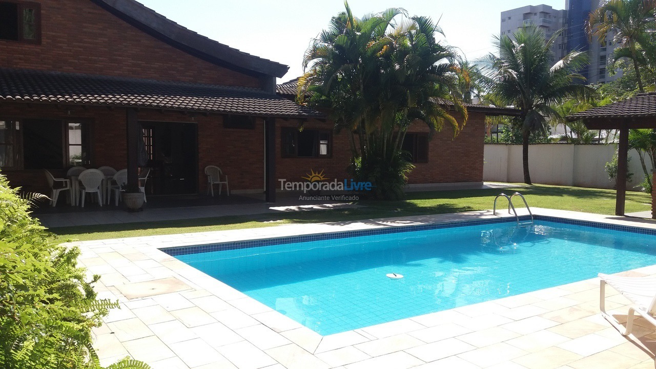 Casa para alquiler de vacaciones em Bertioga (Riviera de São Lourenço)