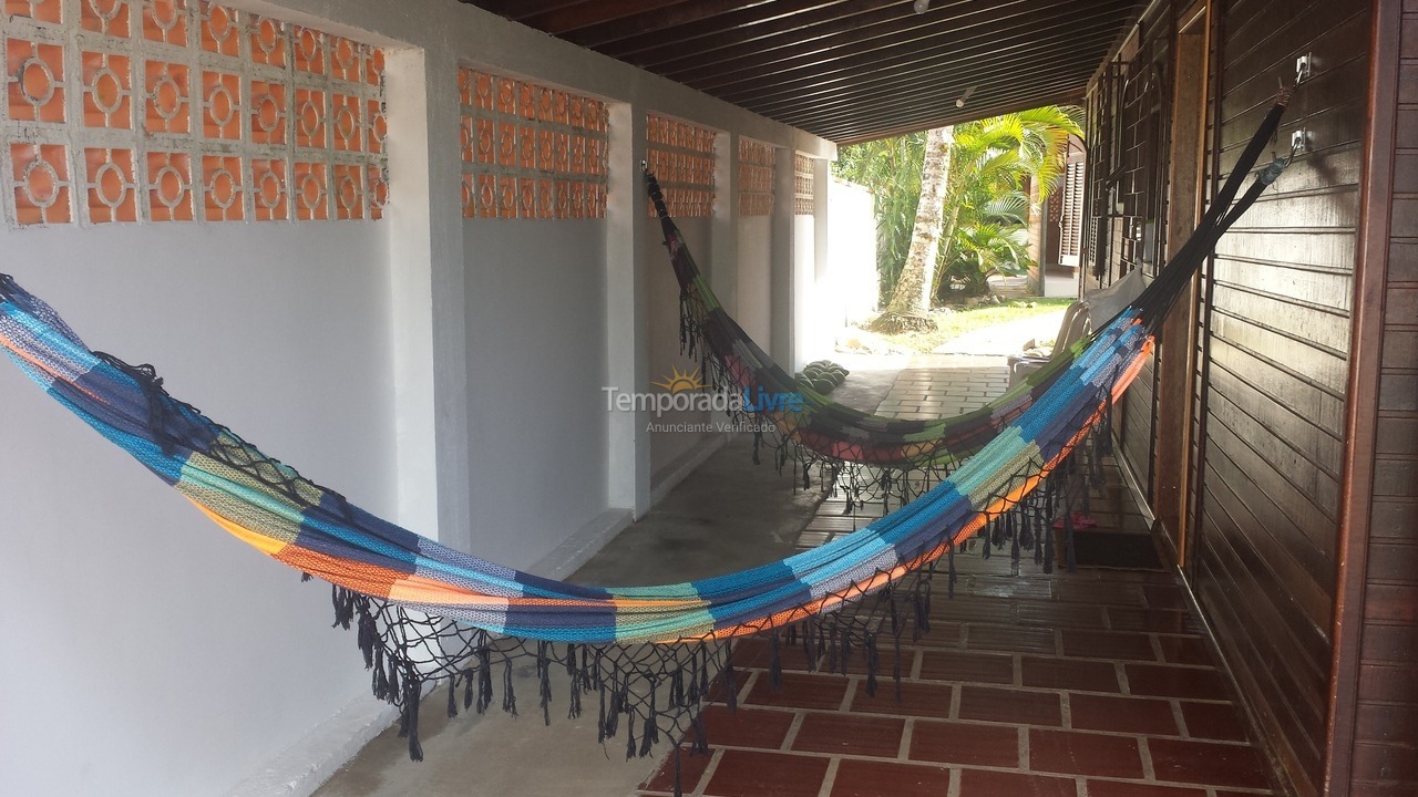 Casa para alquiler de vacaciones em Guaratuba (Balneário Eliane)