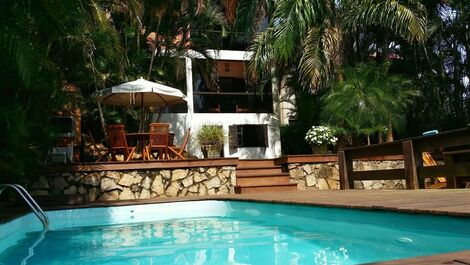 Casa para alugar em Imbituba - Praia do Rosa