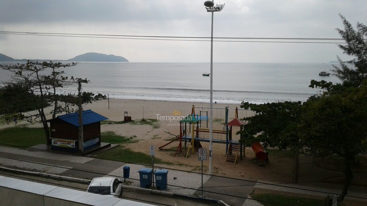 Apartamento para aluguel de temporada em São Francisco do Sul (Enseada)