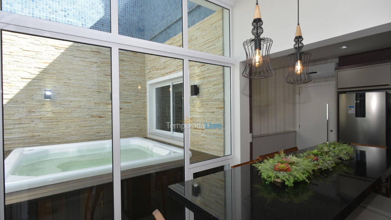 Apartamento para alquiler de vacaciones em Bombinhas (Mariscal)