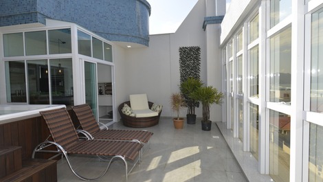 BELÉSIMA CUBIERTA DE ALTO ESTÁNDAR EN MARISCAL - CÓDIGO 220