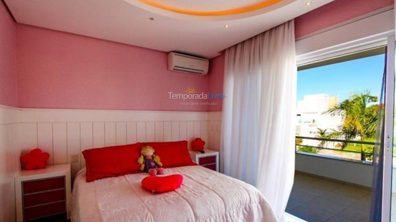 Casa para aluguel de temporada em Florianopolis (Jurerê Internacional)