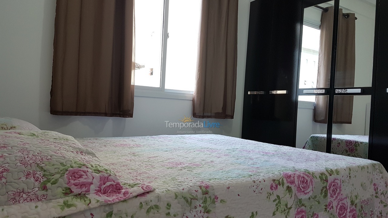 Apartamento para aluguel de temporada em Guarapari (Praia do Morro)