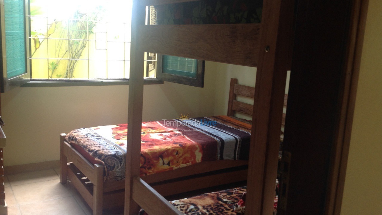 Casa para alquiler de vacaciones em Ubatuba (Praia do Sape)