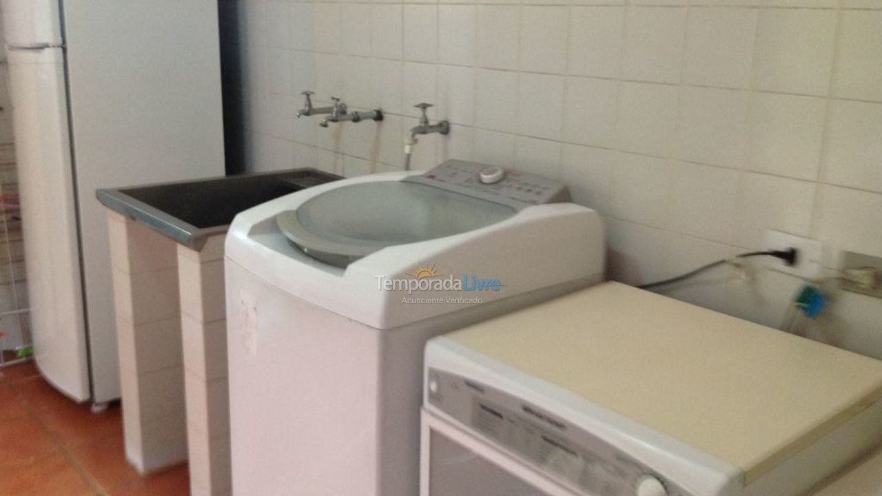 Casa para alquiler de vacaciones em Ubatuba (Praia do Sape)