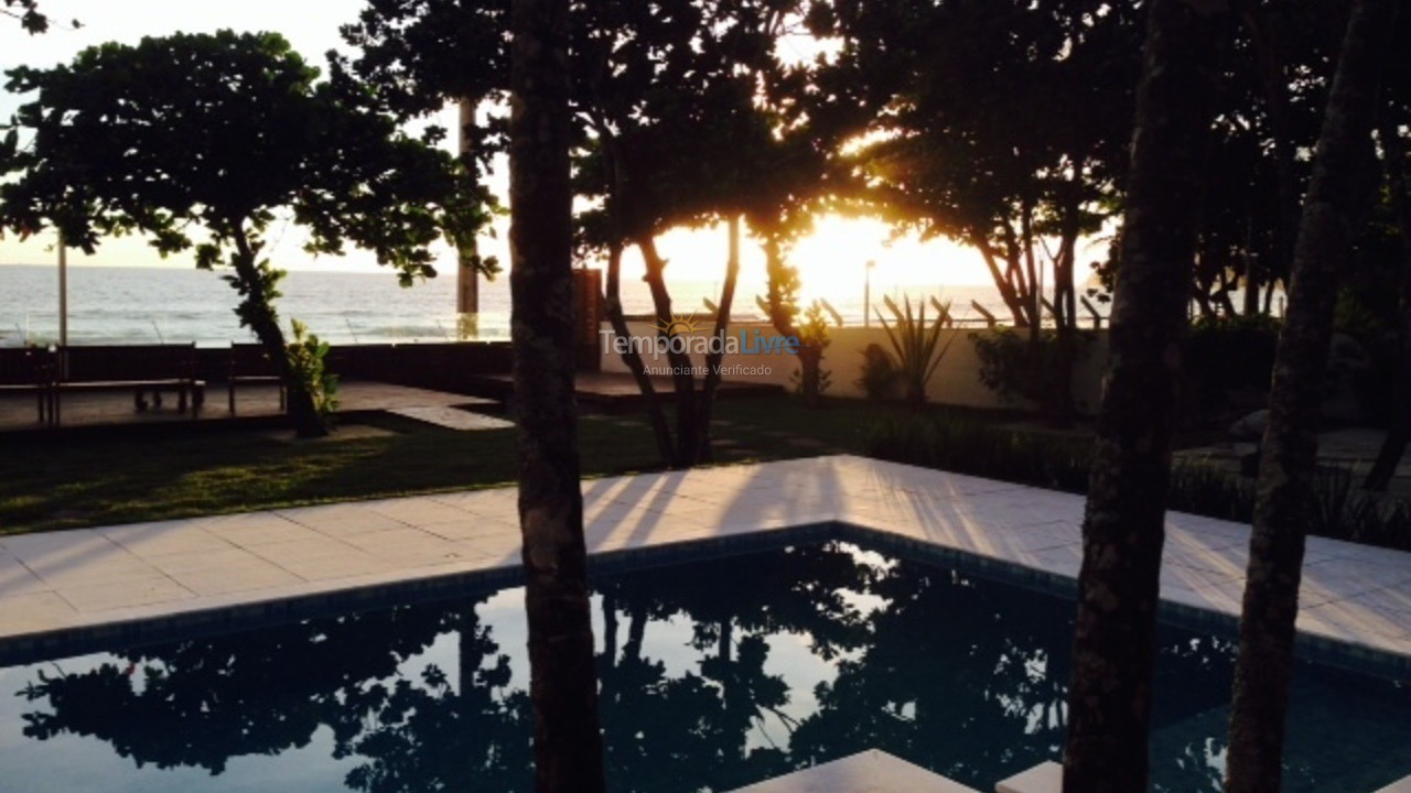 Casa para aluguel de temporada em São Sebastião (Maresias)