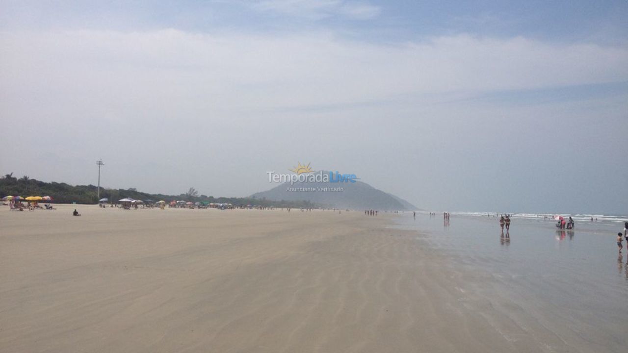 House for vacation rental in Bertioga (Praia de Guaratuba)