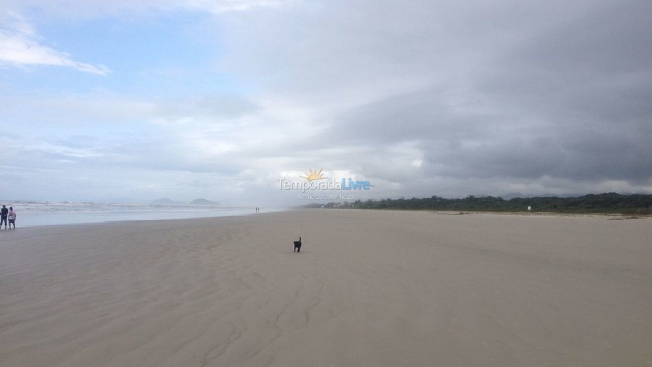 House for vacation rental in Bertioga (Praia de Guaratuba)