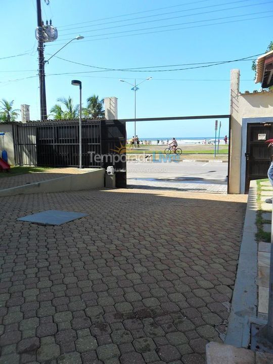 Casa para alquiler de vacaciones em Bertioga (Praia da Enseada)