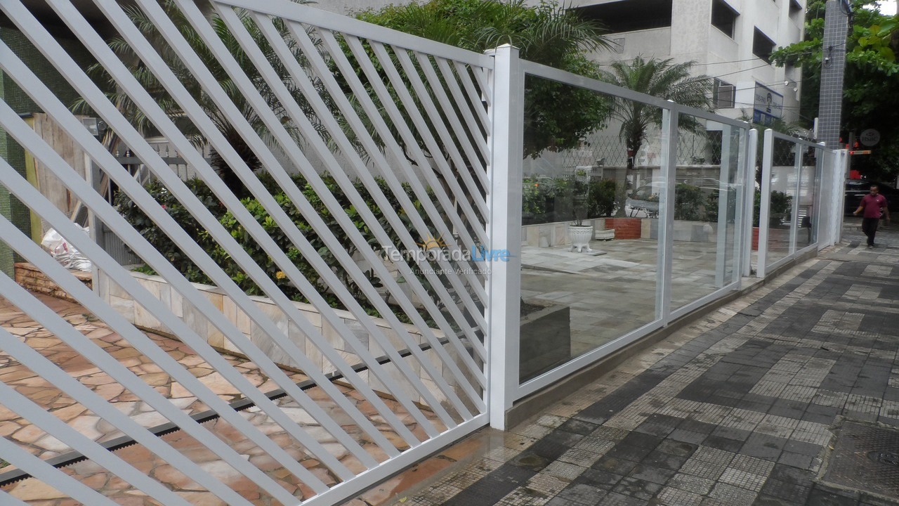 Apartamento para aluguel de temporada em Guarujá (Pitangueiras)