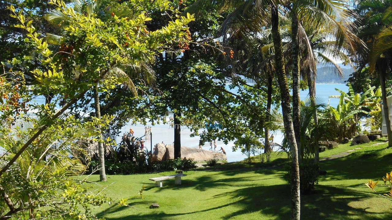 Apartamento para alquiler de vacaciones em Ubatuba (Praia das Toninhas)