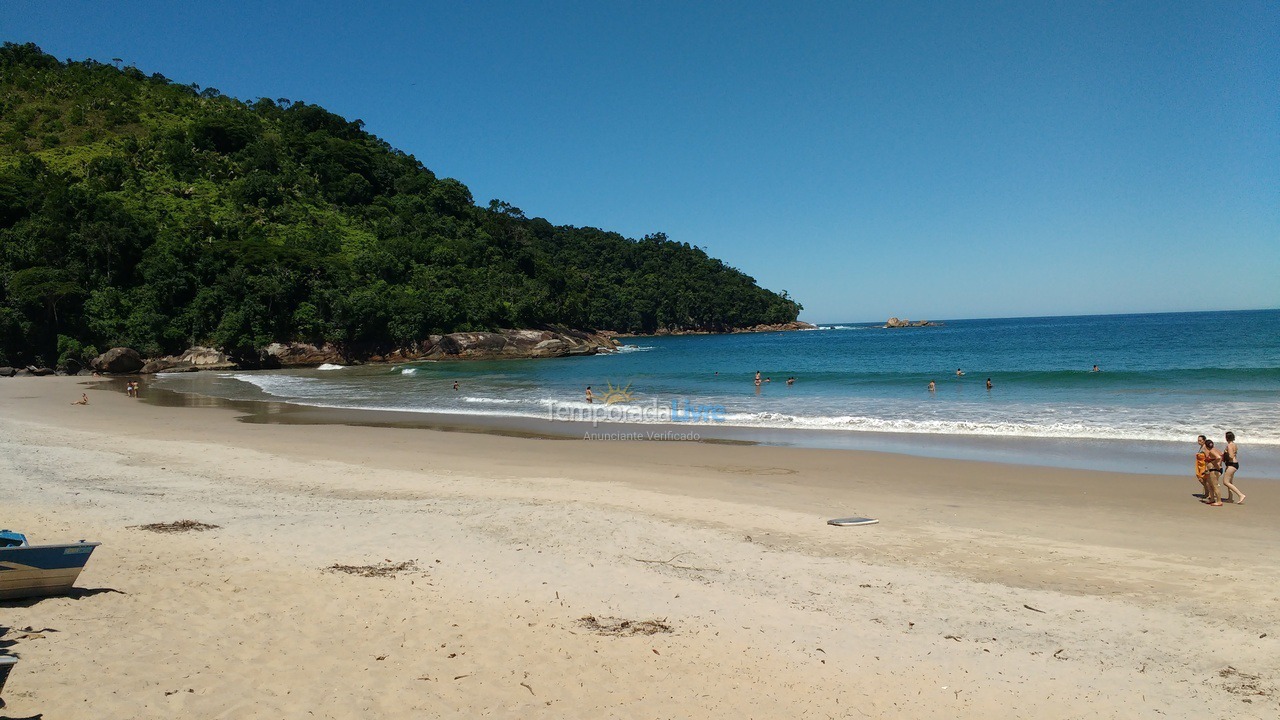 Apartamento para alquiler de vacaciones em Ubatuba (Praia das Toninhas)