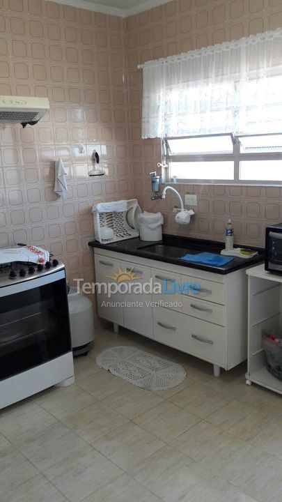 Apartment for vacation rental in Praia Grande (Jardim Solemar)