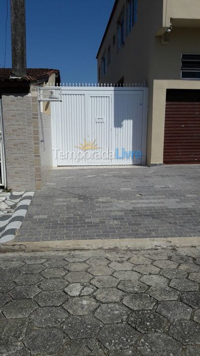 Apartment for vacation rental in Praia Grande (Jardim Solemar)