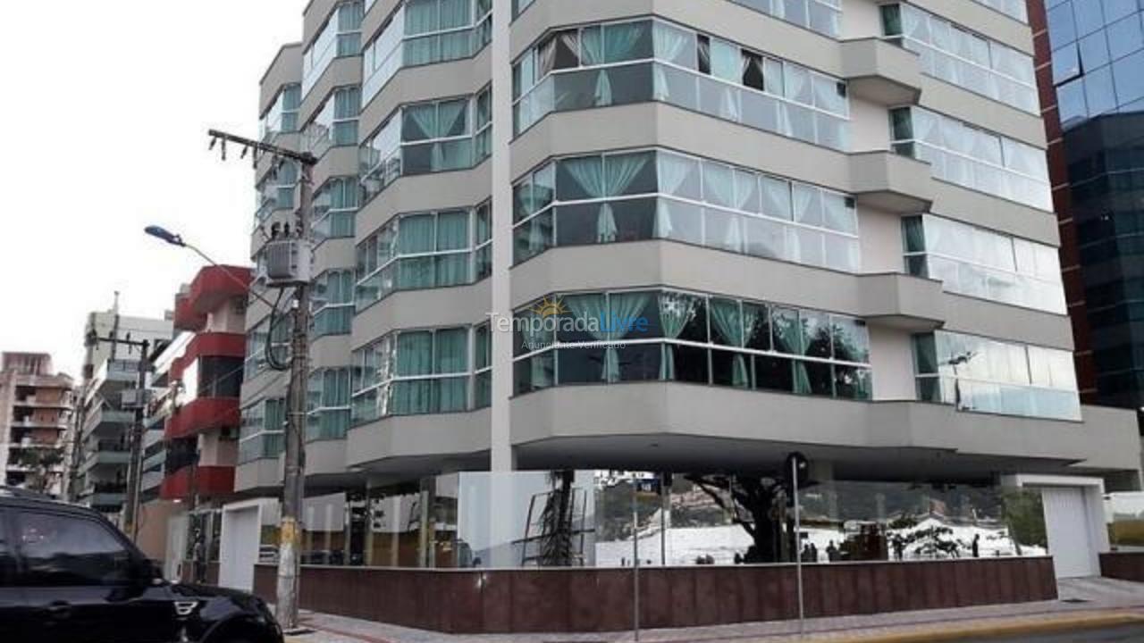 Apartment for vacation rental in Itapema (Centro)