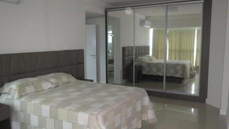 BEAUTIFUL AND COMFORTABLE APARTMENT IN FRONT OF THE SEA - CENTRO