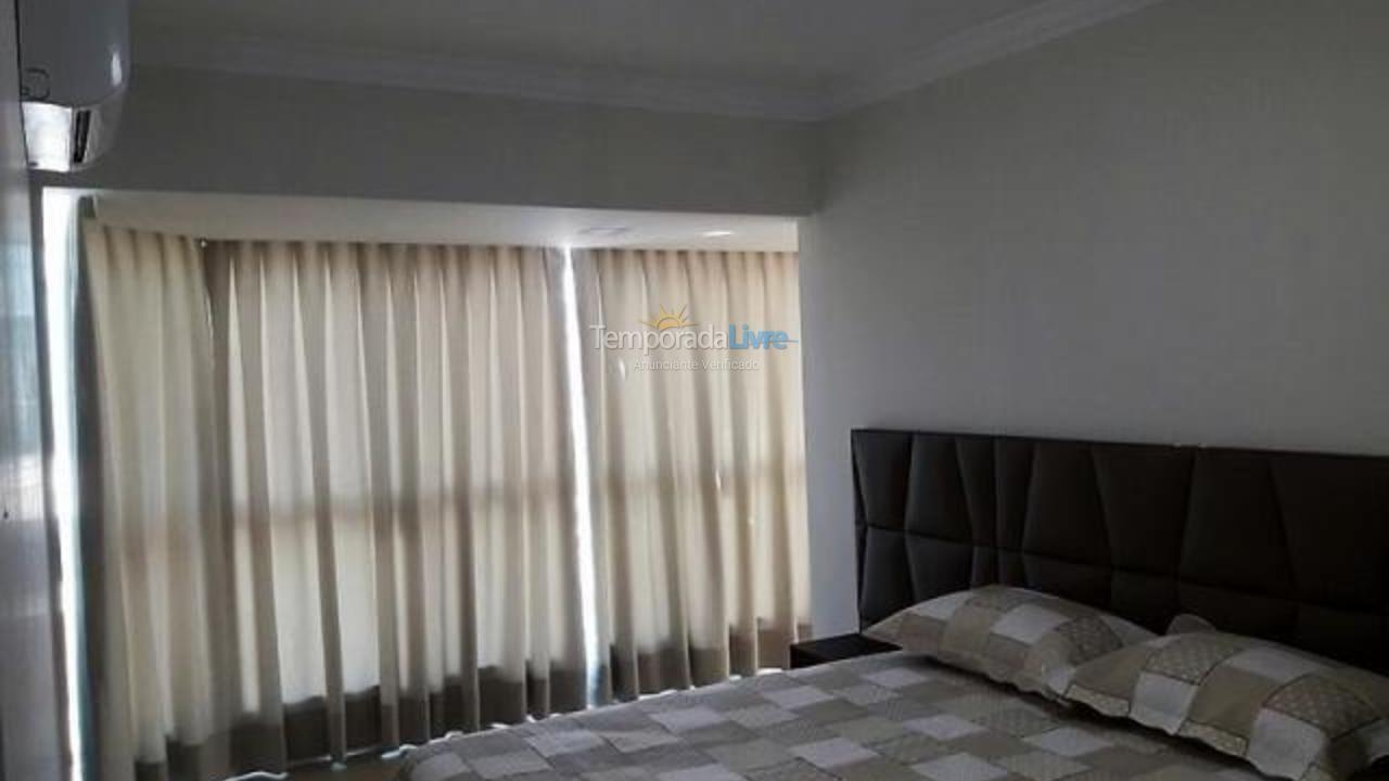 Apartment for vacation rental in Itapema (Centro)