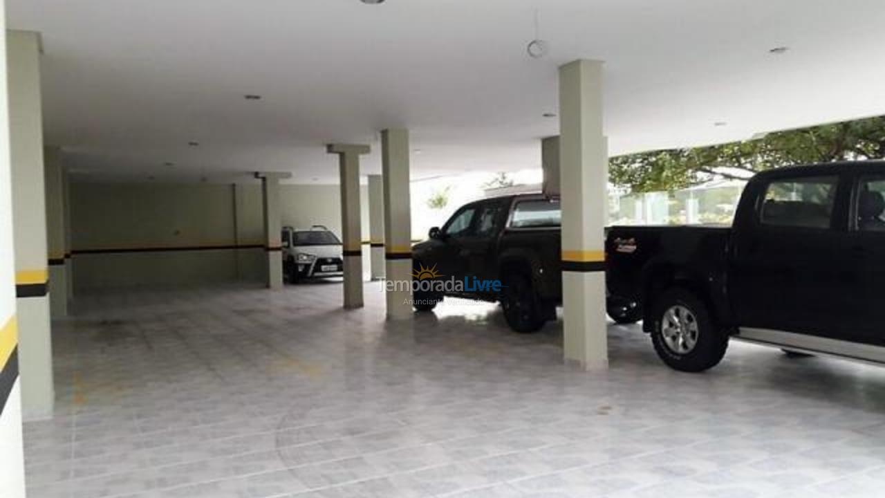 Apartment for vacation rental in Itapema (Centro)