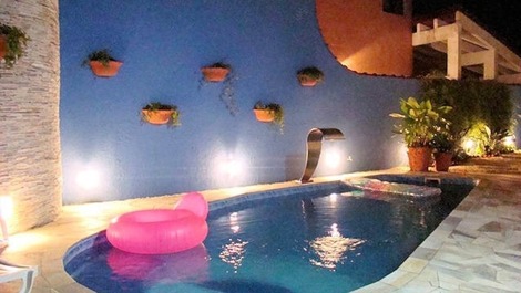 Piscina - Vista a noite