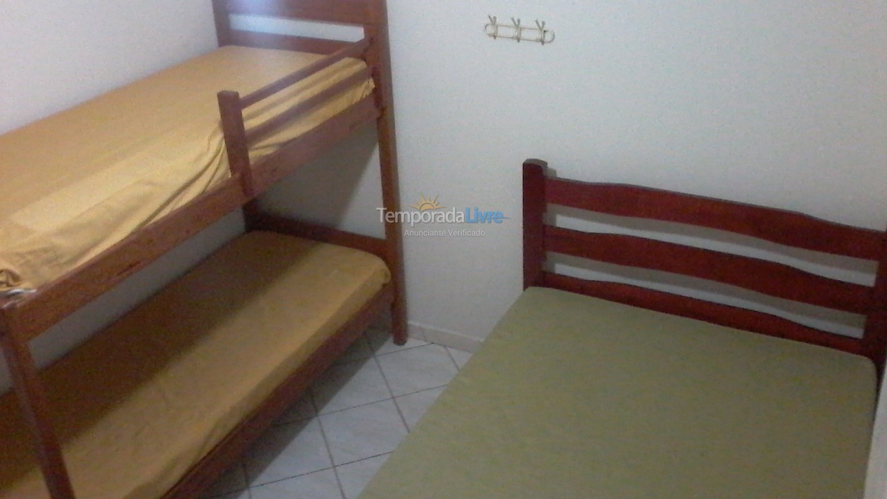 Casa para aluguel de temporada em Guaratuba (Brejatuba)