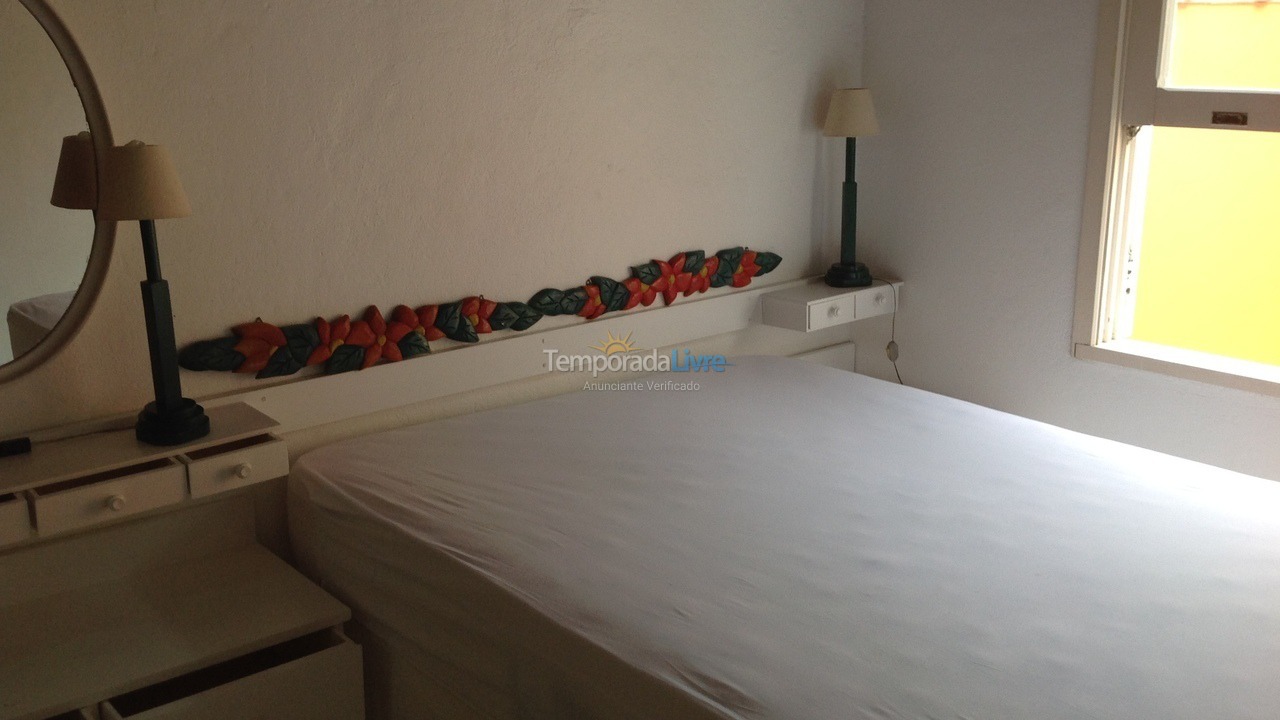 Casa para aluguel de temporada em Ubatuba (Lagoinha)