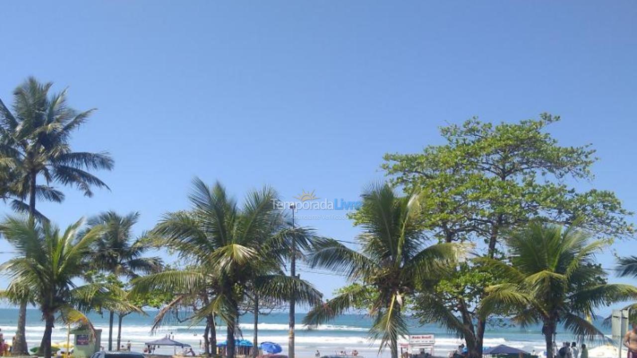 Apartamento para aluguel de temporada em Ubatuba (Praia Grande)