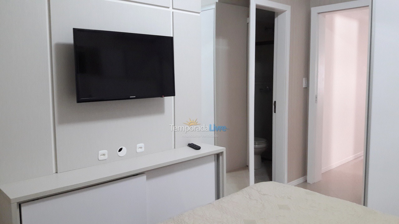 Apartment for vacation rental in Itapema (Meia Praia)