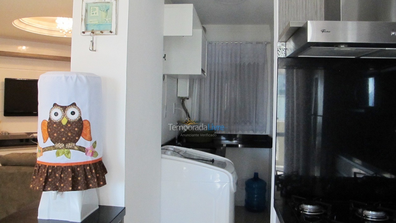 Apartment for vacation rental in Itapema (Meia Praia)